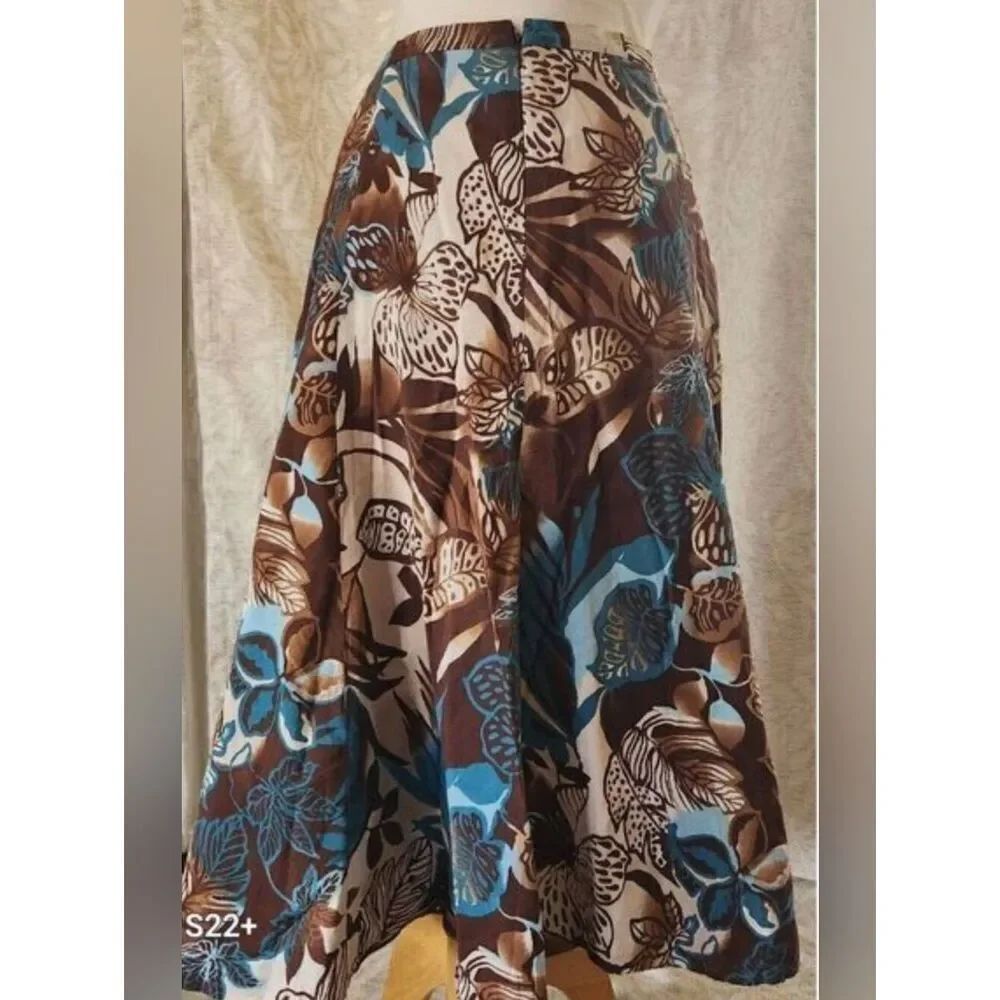 K21 Floral A-Line Skirt in Teal, Brown & Tan- Flowy Fit and Flare Zipper Closure
